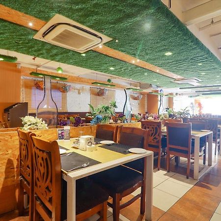 היידראבד Fabhotel Aamantran & Banquet Halls - Nr Rtc X Roads Metro Station מראה חיצוני תמונה
